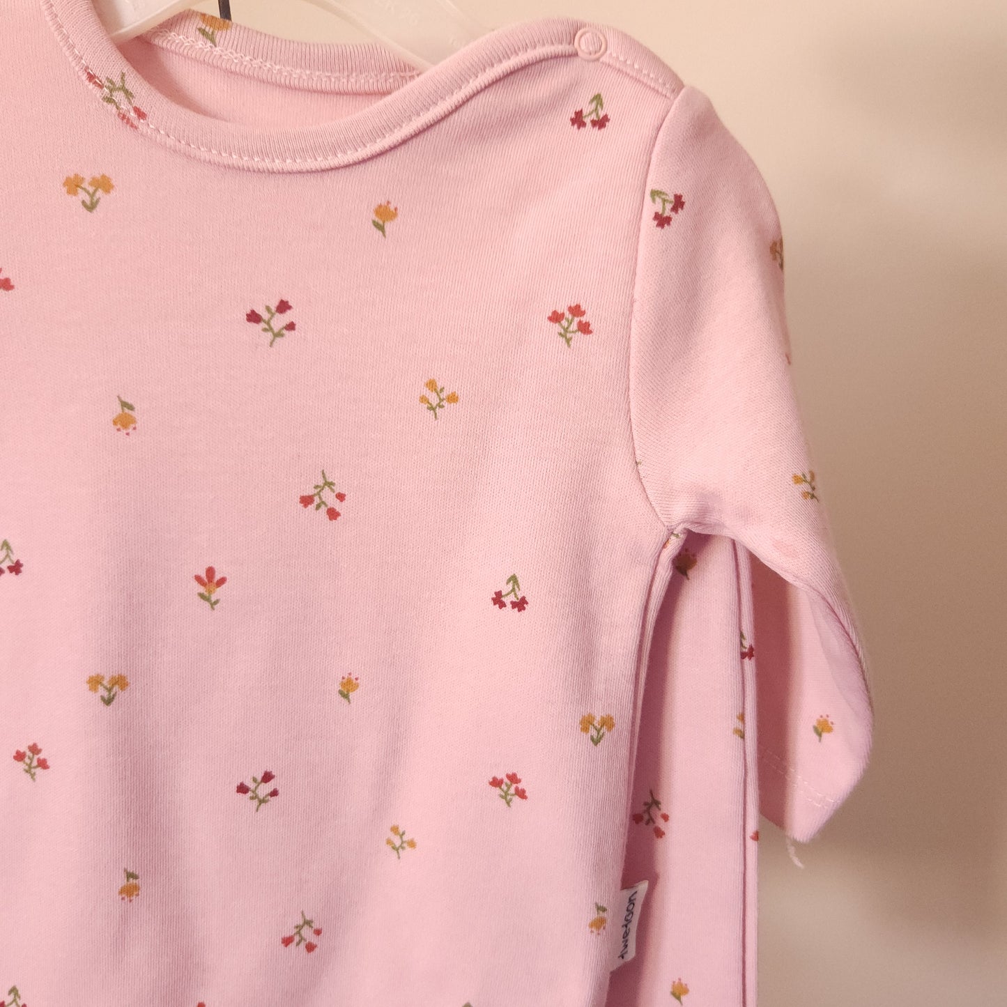 Organic Cotton Pink Floral Print Bodysuit and Footed Pant - Mini Me