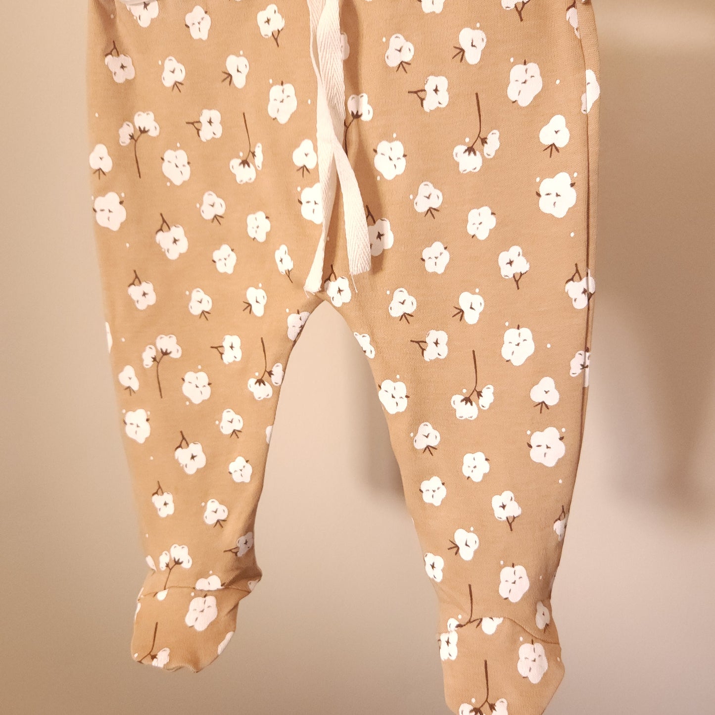 Organic Cotton Caramel Cotton Flower Print Bodysuit and Footed Pant - Mini Me