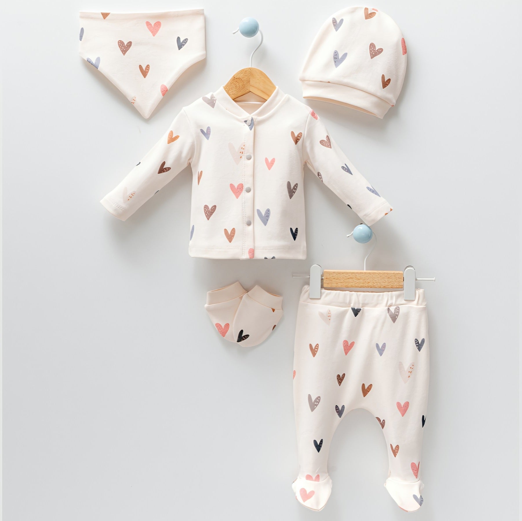5pcs Newborn Little Love Cotton Set - Mini Me